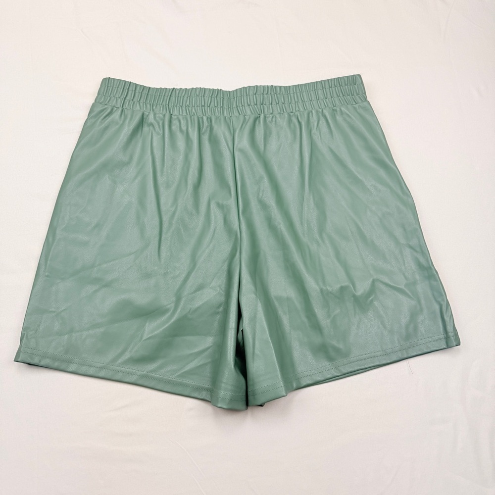 Fabletics Vegan Leather Women's High Waist Smoke Green Shorts - Picture 11 of 11